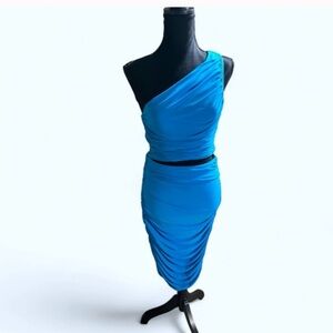 Express midi skirt and cropped tank set